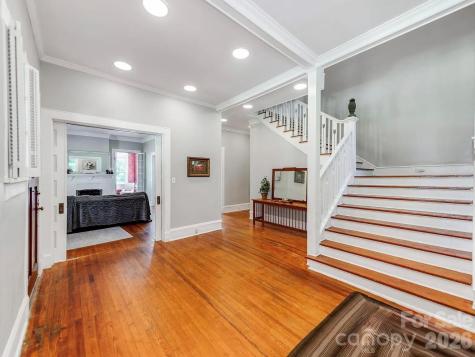 128 W End Street Chester SC 29706