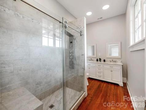 128 W End Street Chester SC 29706