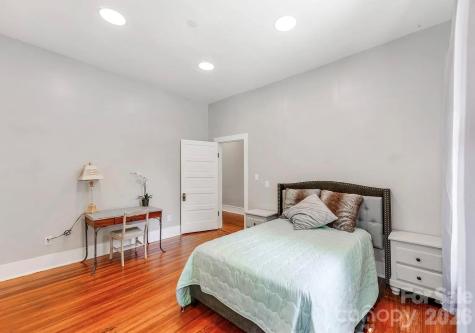 128 W End Street Chester SC 29706