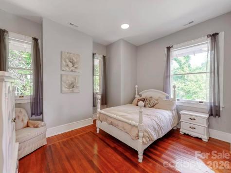 128 W End Street Chester SC 29706