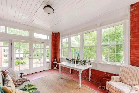 128 W End Street Chester SC 29706
