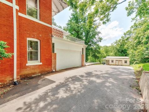 128 W End Street Chester SC 29706
