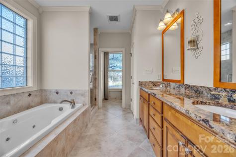 3708 Rock Bridge Drive NE Conover NC 28613