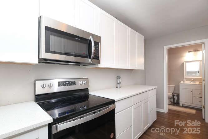 1109 Triece Lane Charlotte NC 28215