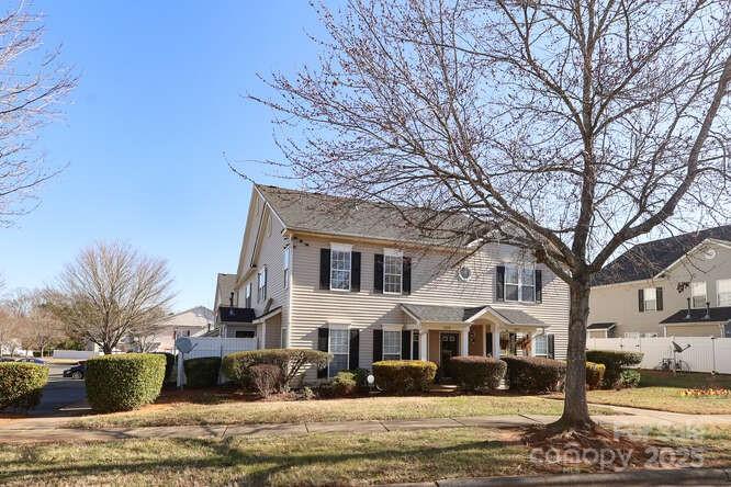 1109 Triece Lane Charlotte NC 28215