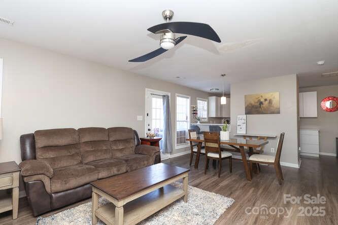 1109 Triece Lane Charlotte NC 28215