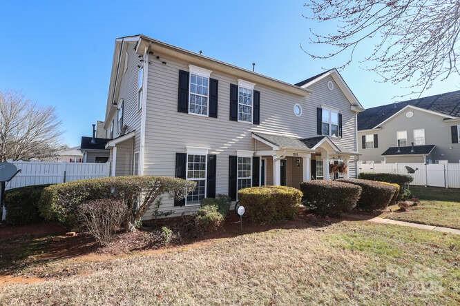 1109 Triece Lane Charlotte NC 28215