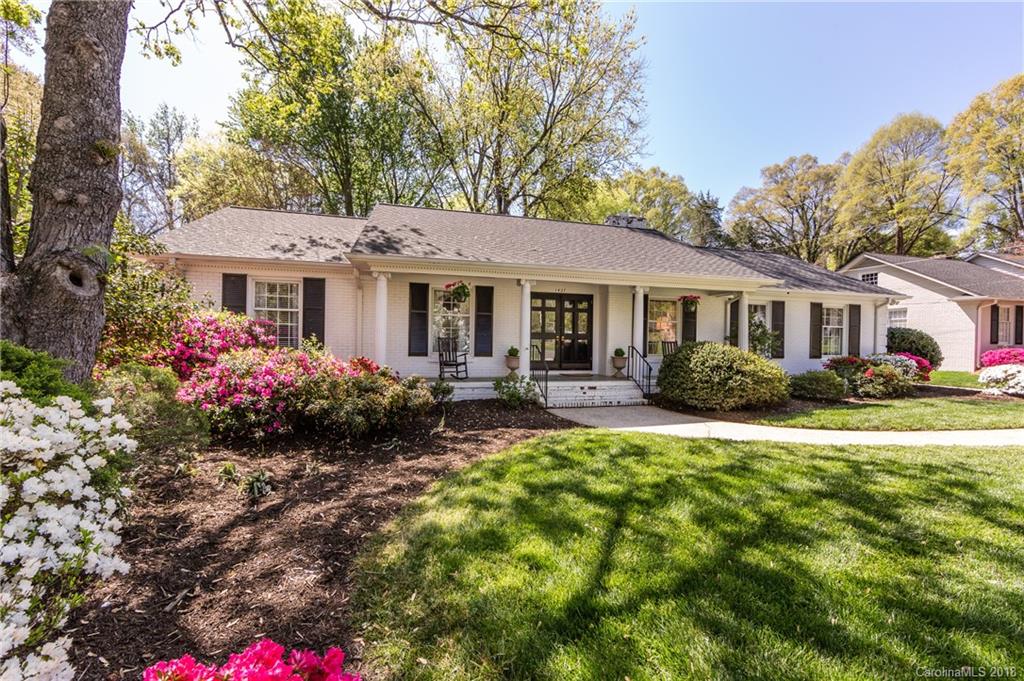 1427 Cavendish Court Charlotte NC 28211