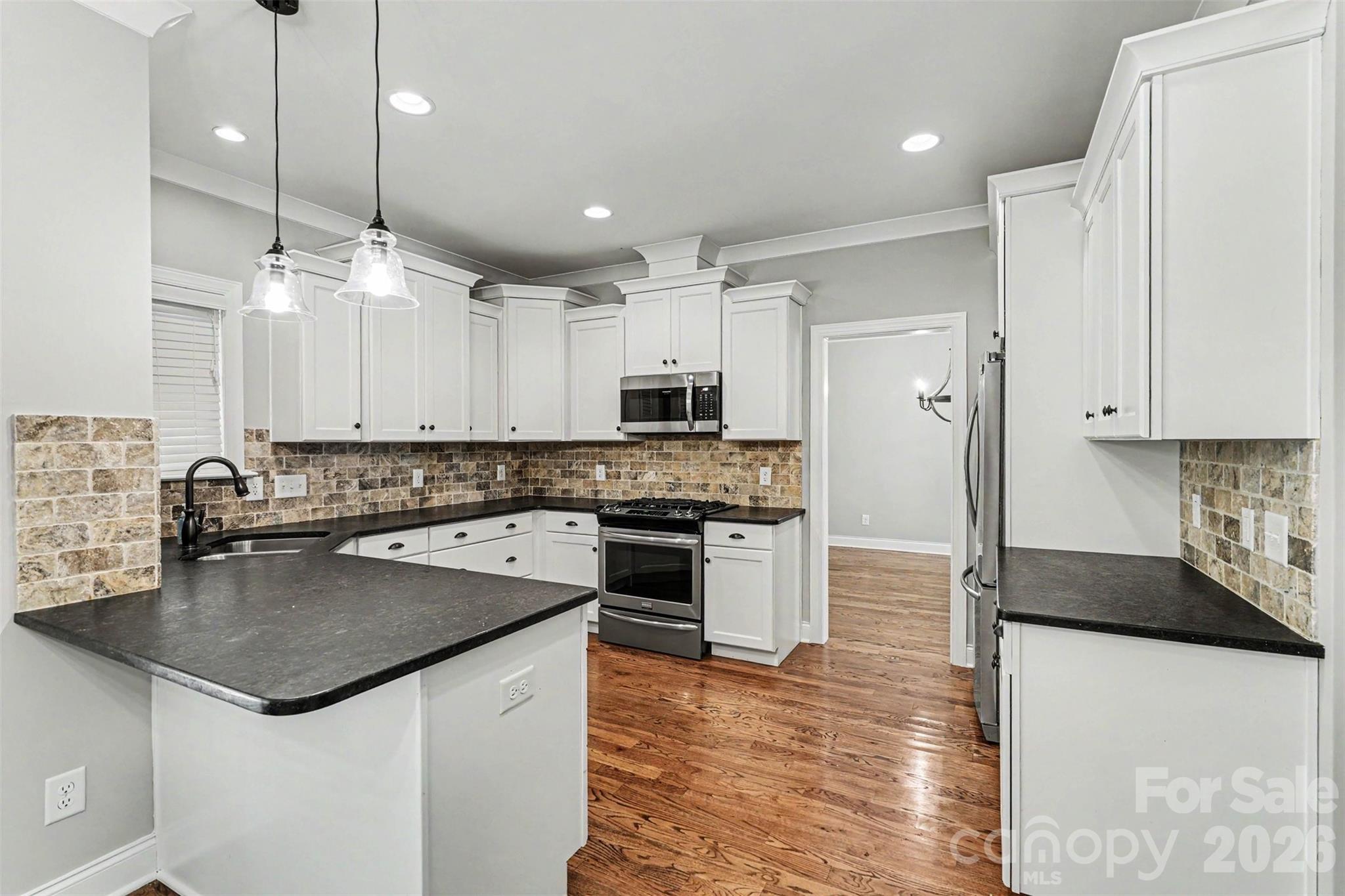 4433 Brookwood Road Charlotte NC 28215