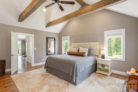 16 School House Road Mills River NC 28759