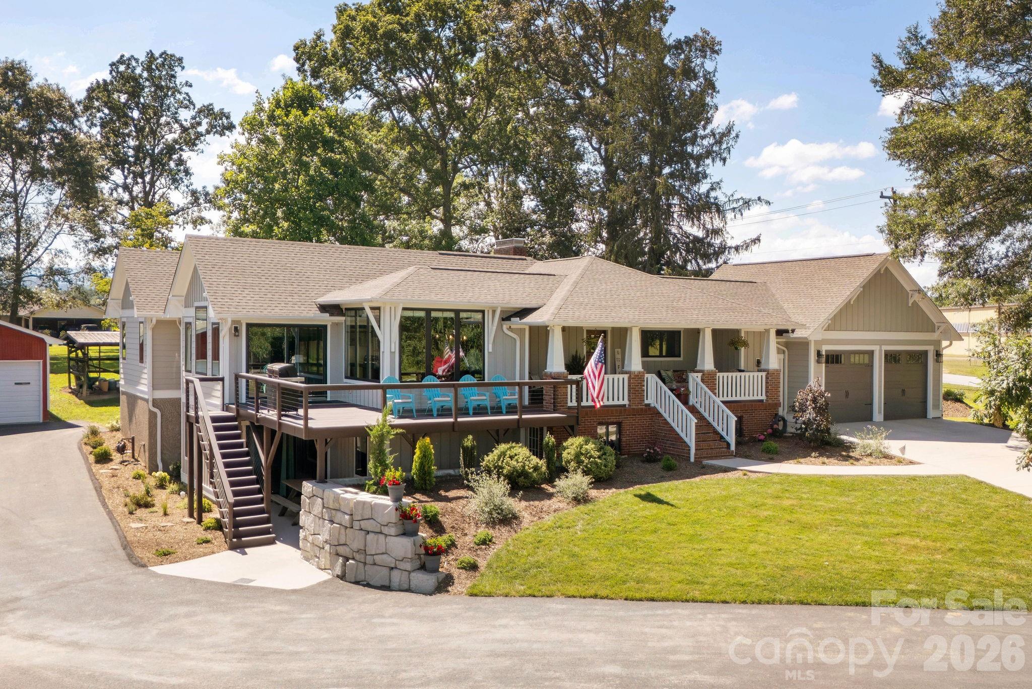 16 School House Road Mills River NC 28759