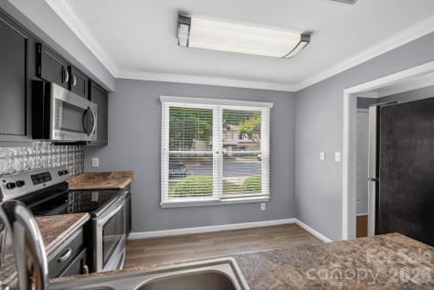 4321 Baylor Street Greensboro NC 27455