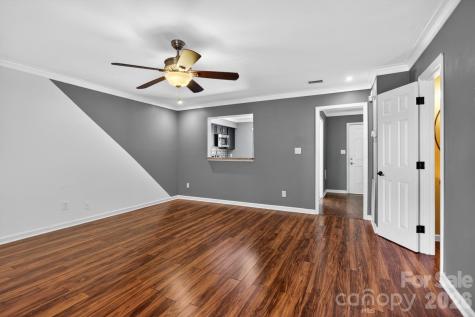 4321 Baylor Street Greensboro NC 27455