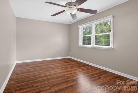 4321 Baylor Street Greensboro NC 27455
