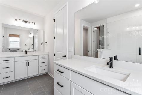 5730 Clear Creek Lane Charlotte NC 28215