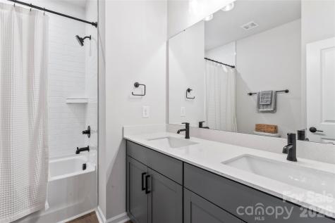 5730 Clear Creek Lane Charlotte NC 28215