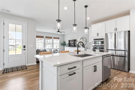 5730 Clear Creek Lane Charlotte NC 28215