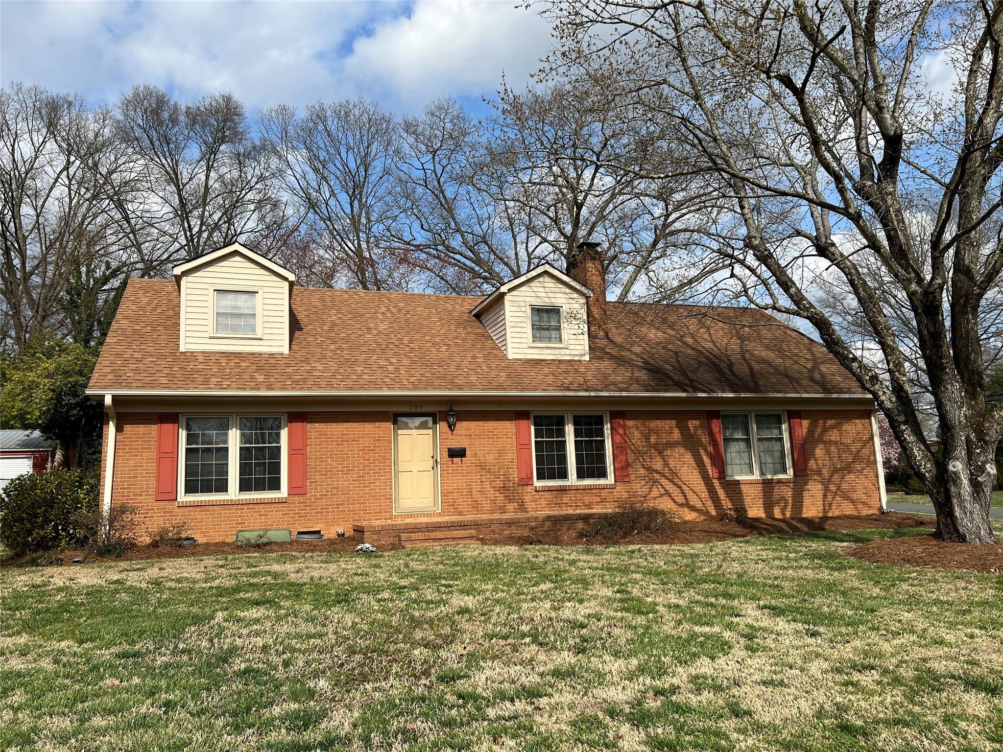 109 Walnut Avenue Mount Holly NC 28120