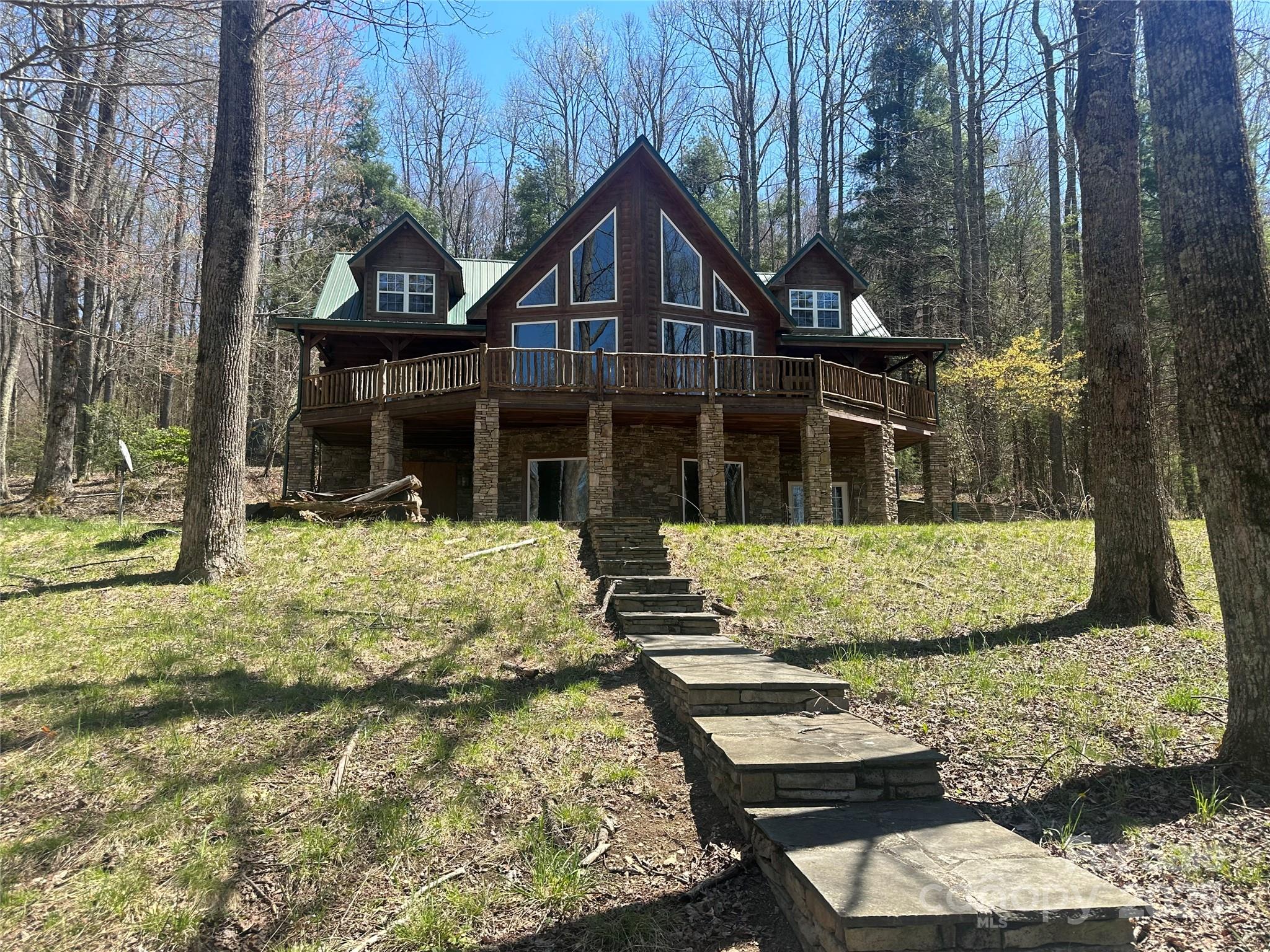 40 Boulder Lane Hendersonville NC 28792
