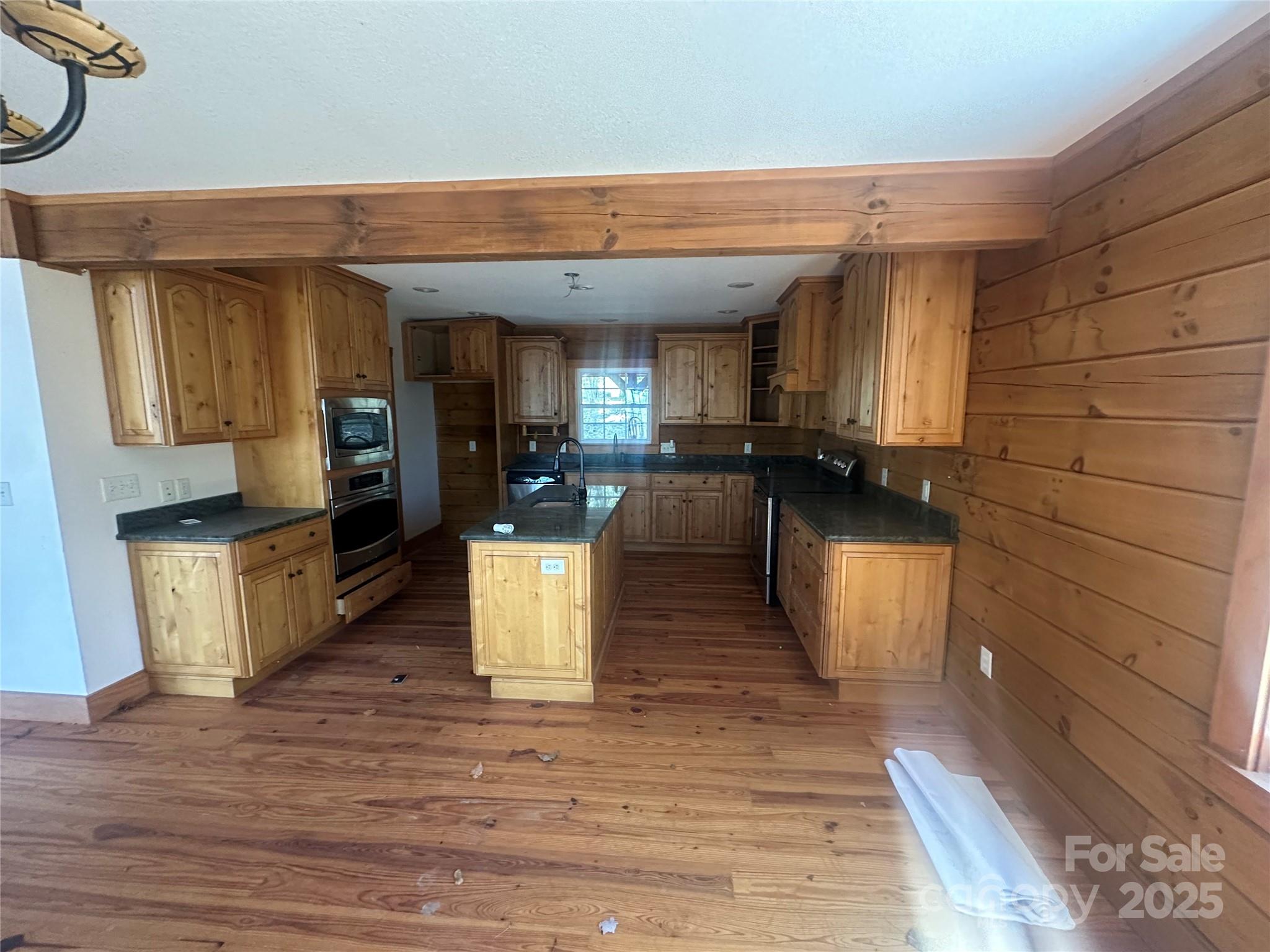 40 Boulder Lane Hendersonville NC 28792