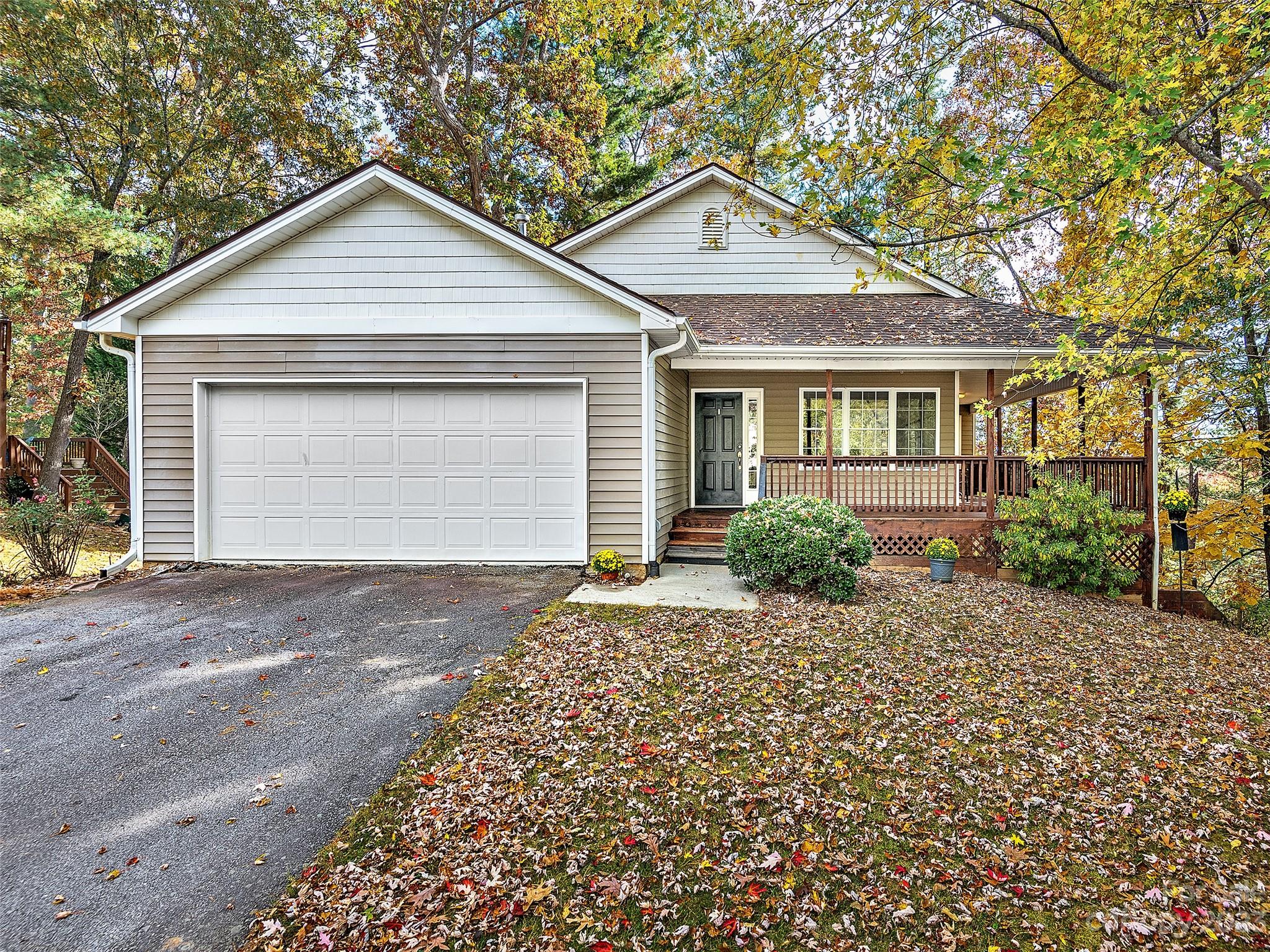 107 Glenwood Hill Lane Mills River NC 28759