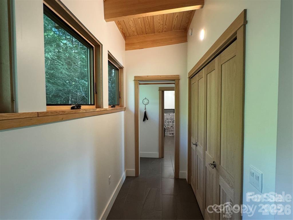 448 Mount Mitchell Drive Burnsville NC 28714