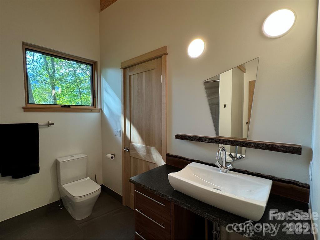 448 Mount Mitchell Drive Burnsville NC 28714