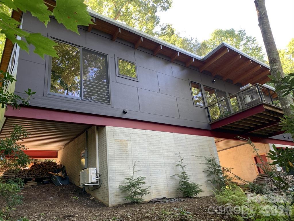 448 Mount Mitchell Drive Burnsville NC 28714
