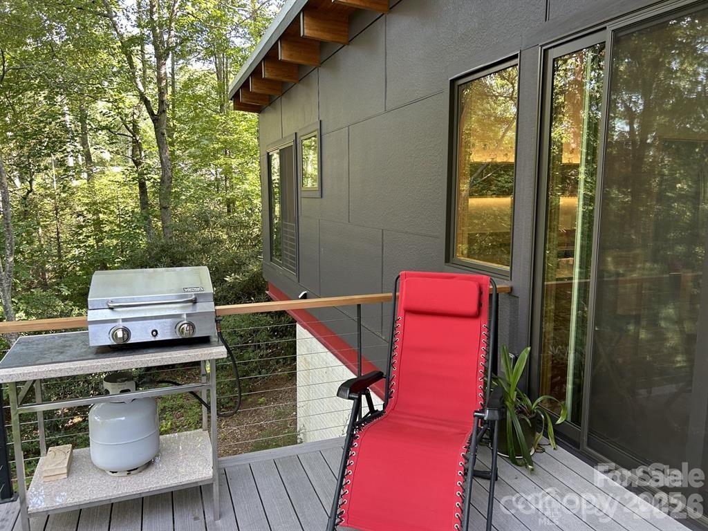 448 Mount Mitchell Drive Burnsville NC 28714