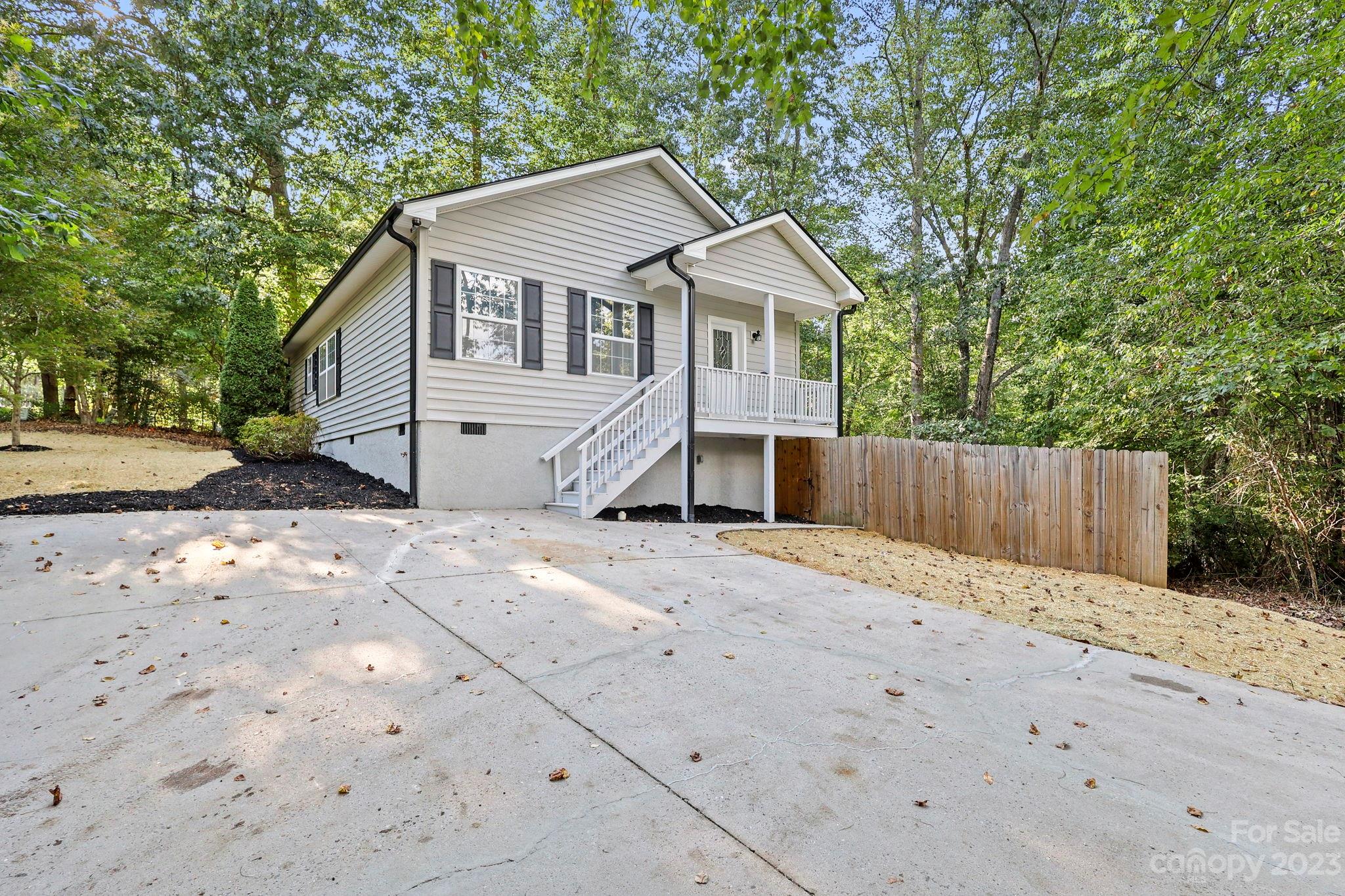 9 Pyfrom Drive Swannanoa NC 28778
