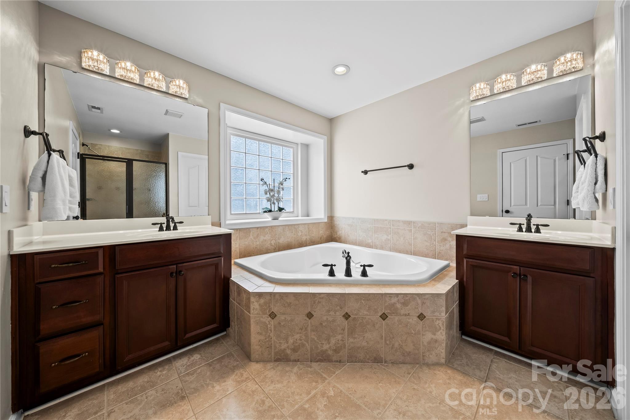 2589 Shamrock Road Harrisburg NC 28075