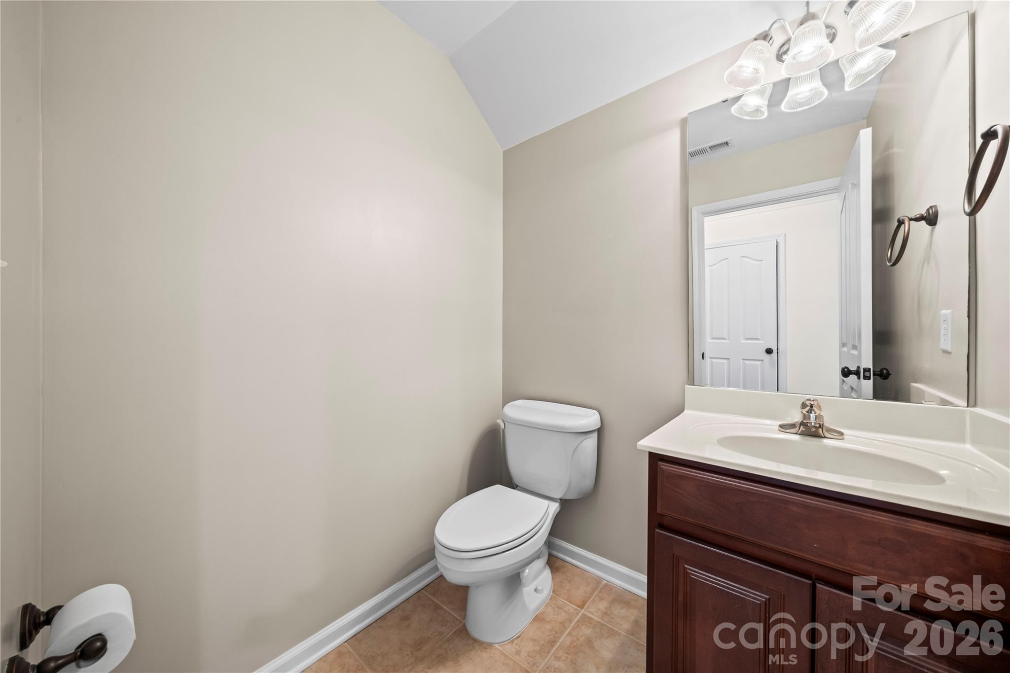 2589 Shamrock Road Harrisburg NC 28075