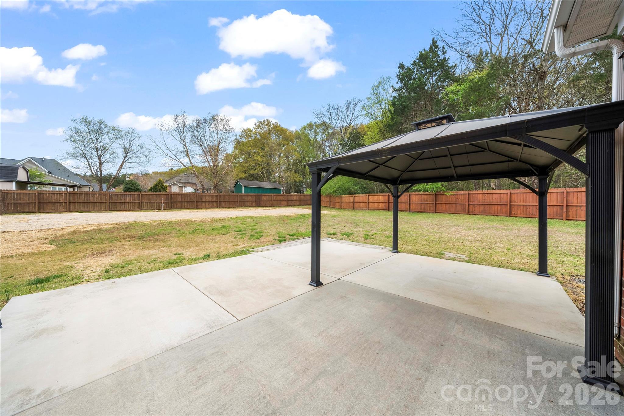2589 Shamrock Road Harrisburg NC 28075