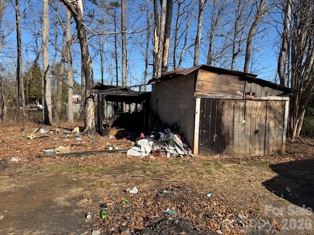 7626 Nc 90 Highway E Stony Point NC 28678