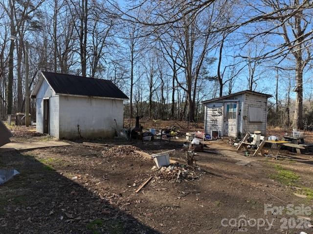 7626 Nc 90 Highway E Stony Point NC 28678