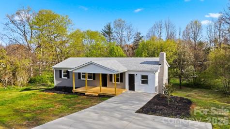 1033 Stagecoach Trail Lenoir NC 28645