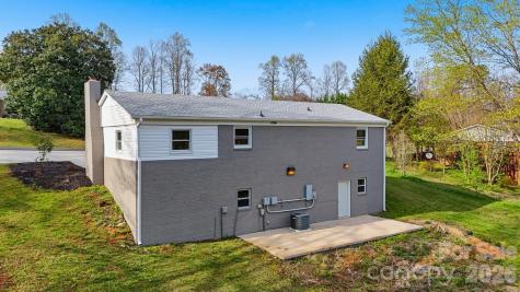 1033 Stagecoach Trail Lenoir NC 28645