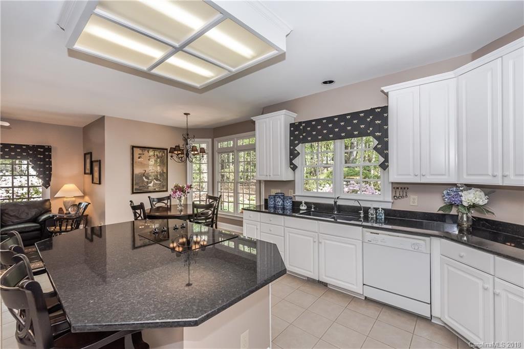 6009 Glen Manor Drive Charlotte NC 28269