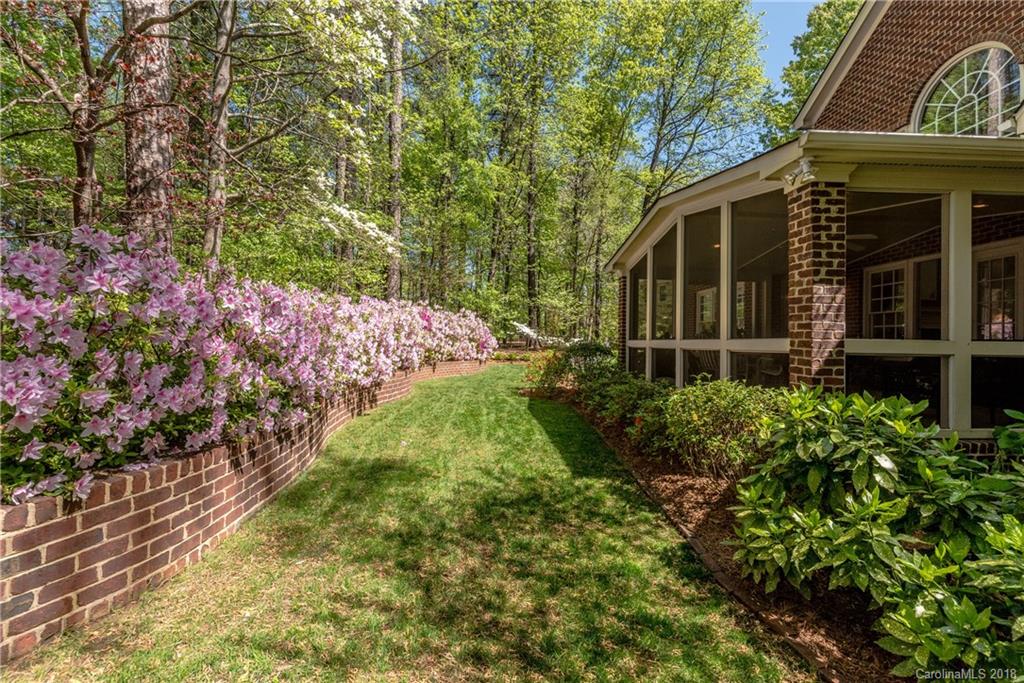 6009 Glen Manor Drive Charlotte NC 28269