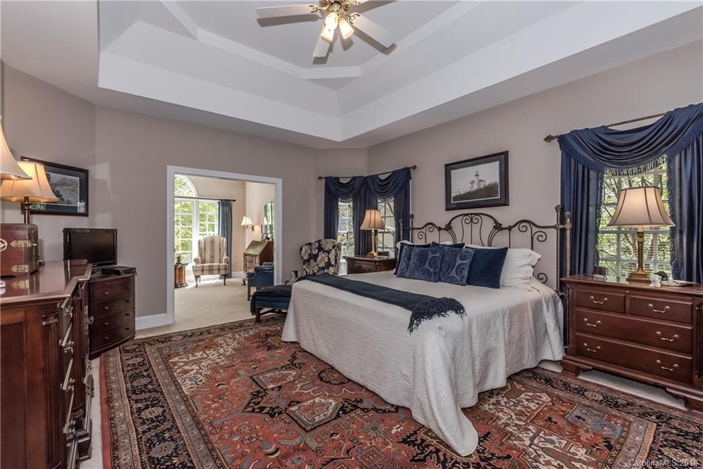 6009 Glen Manor Drive Charlotte NC 28269