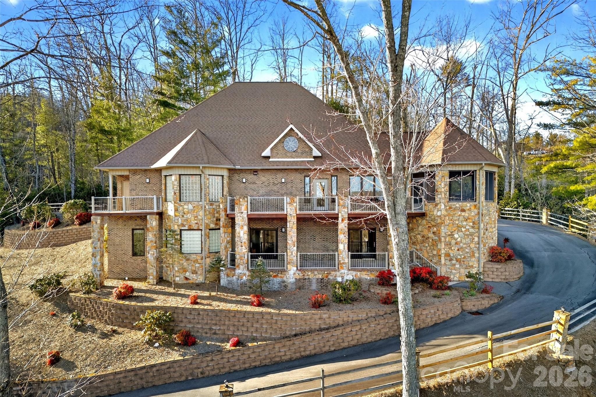 142 Dogwood Trail Spruce Pine NC 28777