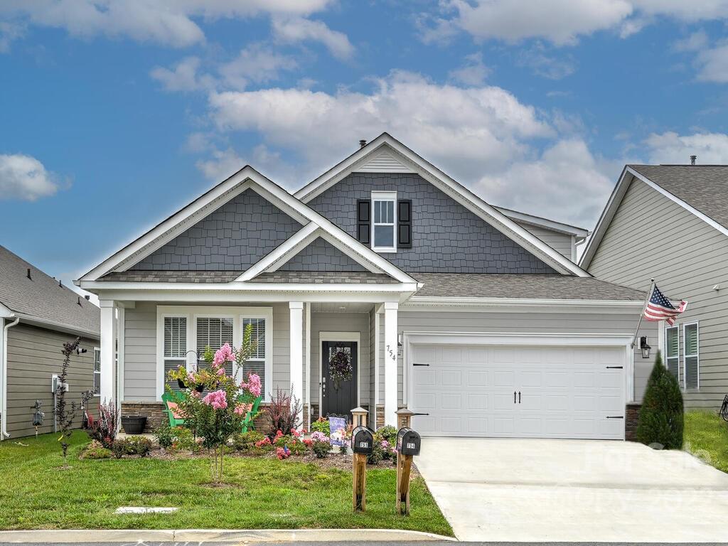 754 Summerfield Place Flat Rock NC 28731