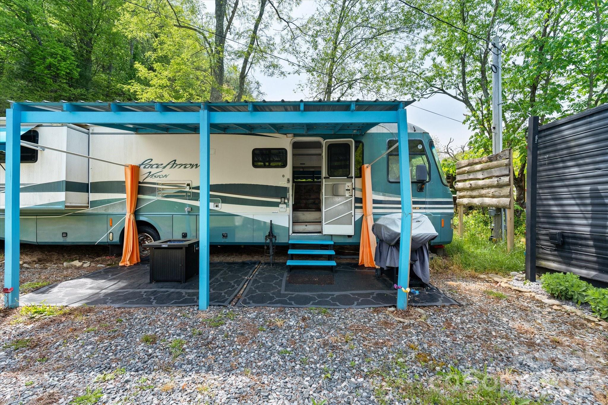 72 Amos Creek Road Marshall NC 28753