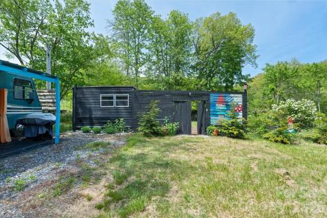 72 Amos Creek Road Marshall NC 28753