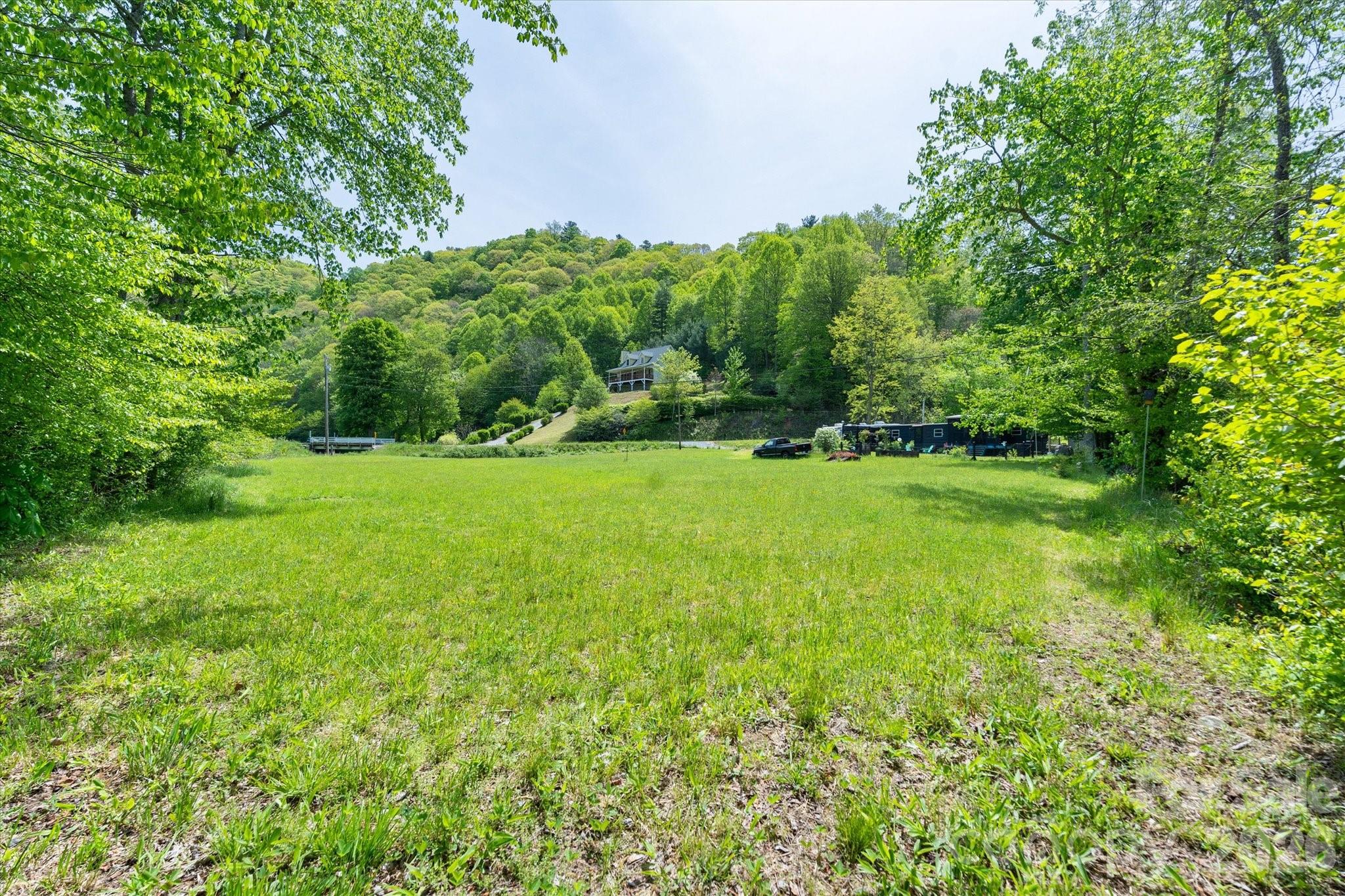 72 Amos Creek Road Marshall NC 28753
