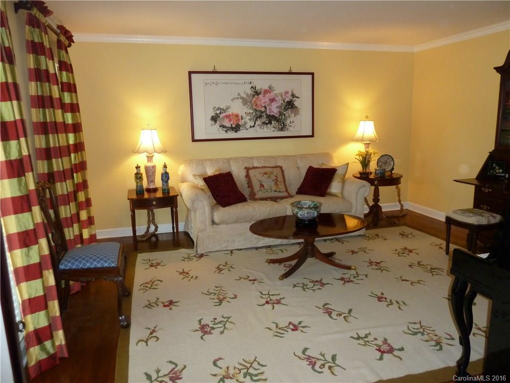 2424 Wolfe Ridge Road Charlotte NC 28210