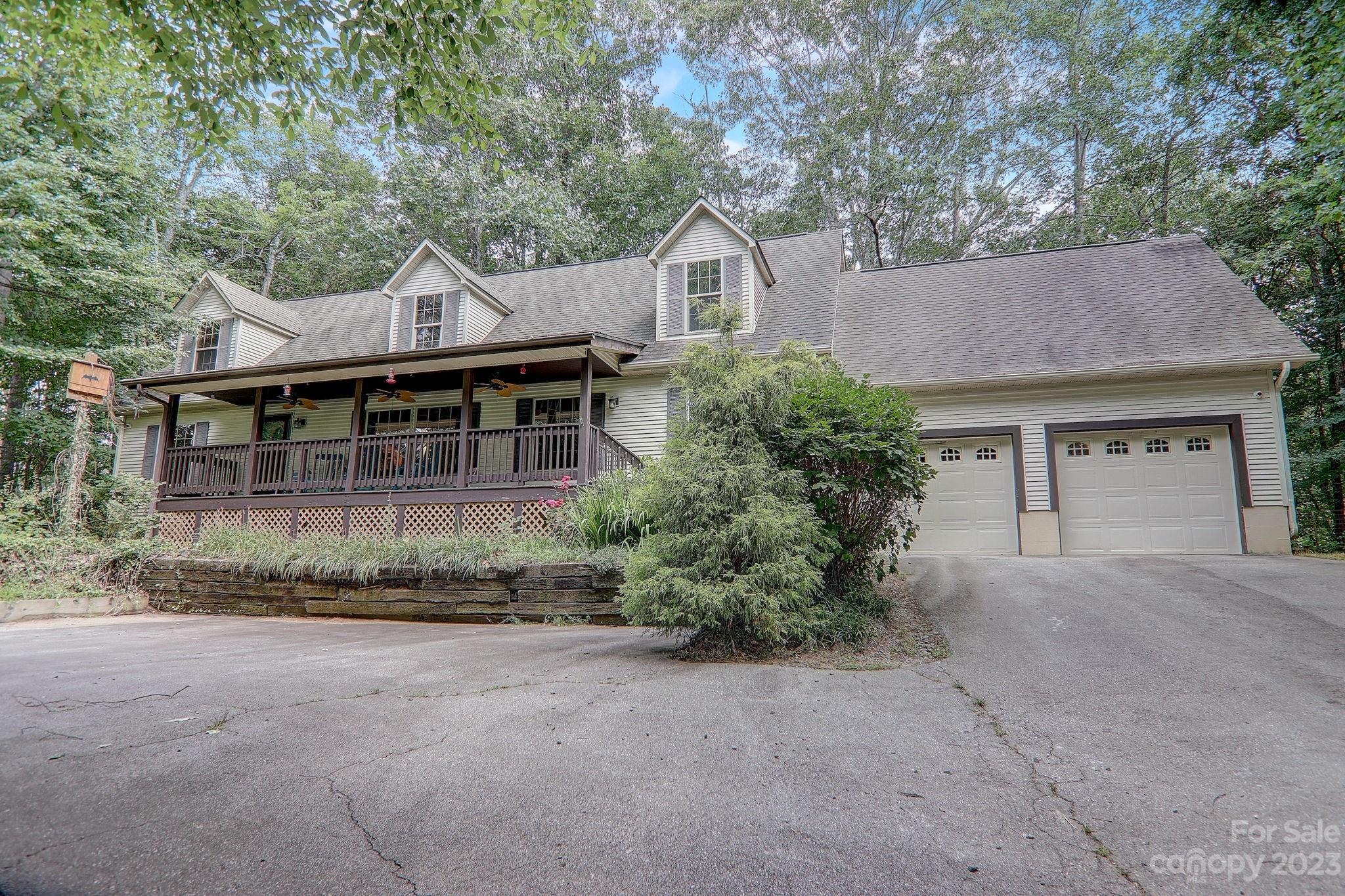 28 Afternoon Drive Fairview NC 28730