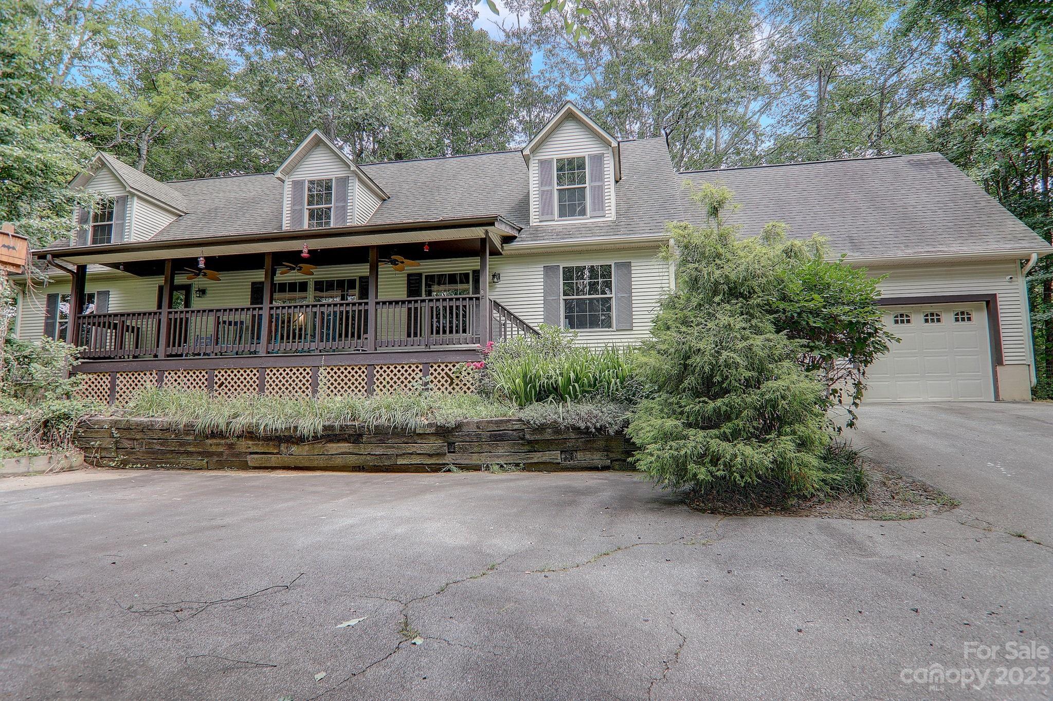28 Afternoon Drive Fairview NC 28730