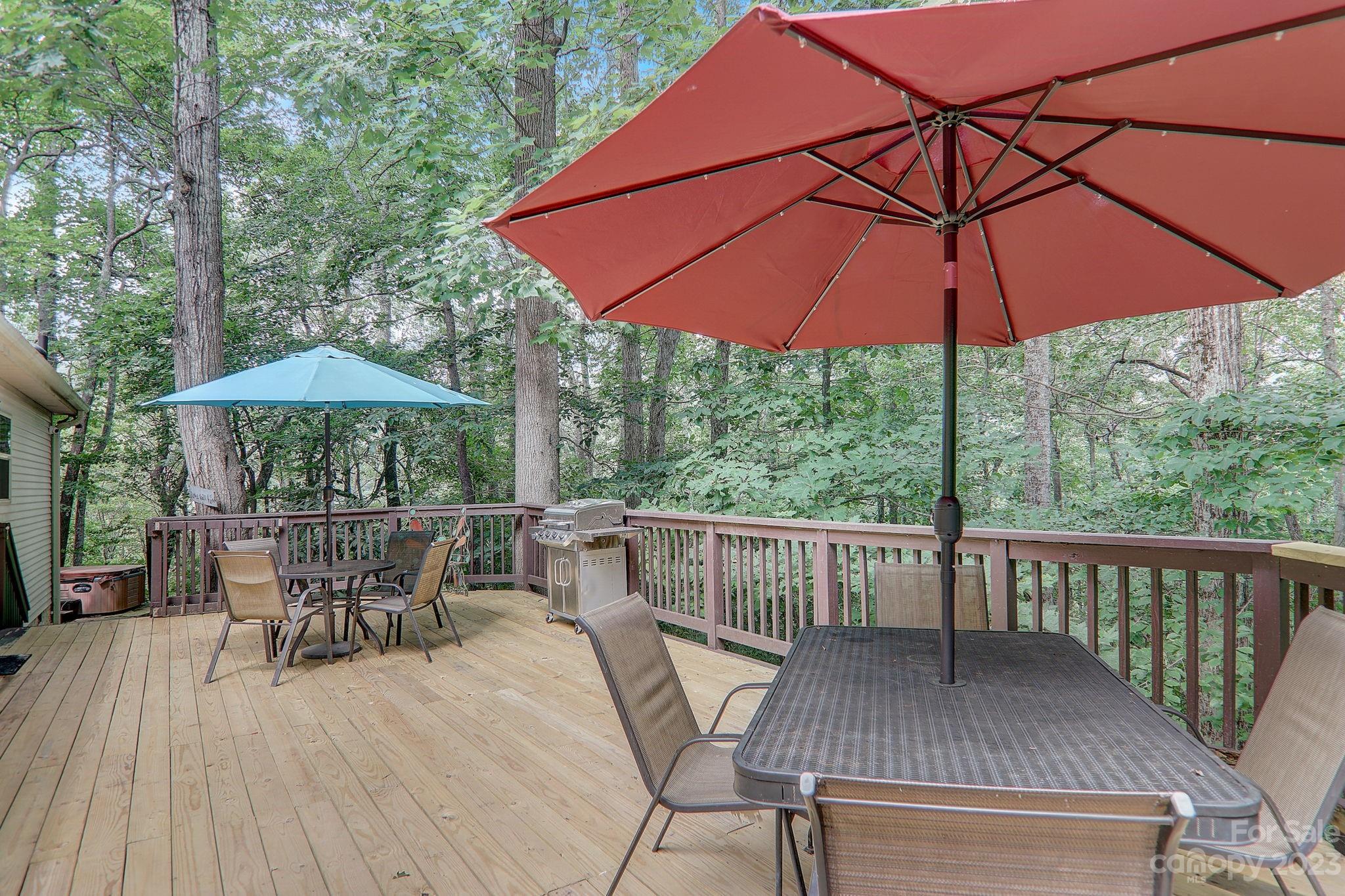 28 Afternoon Drive Fairview NC 28730