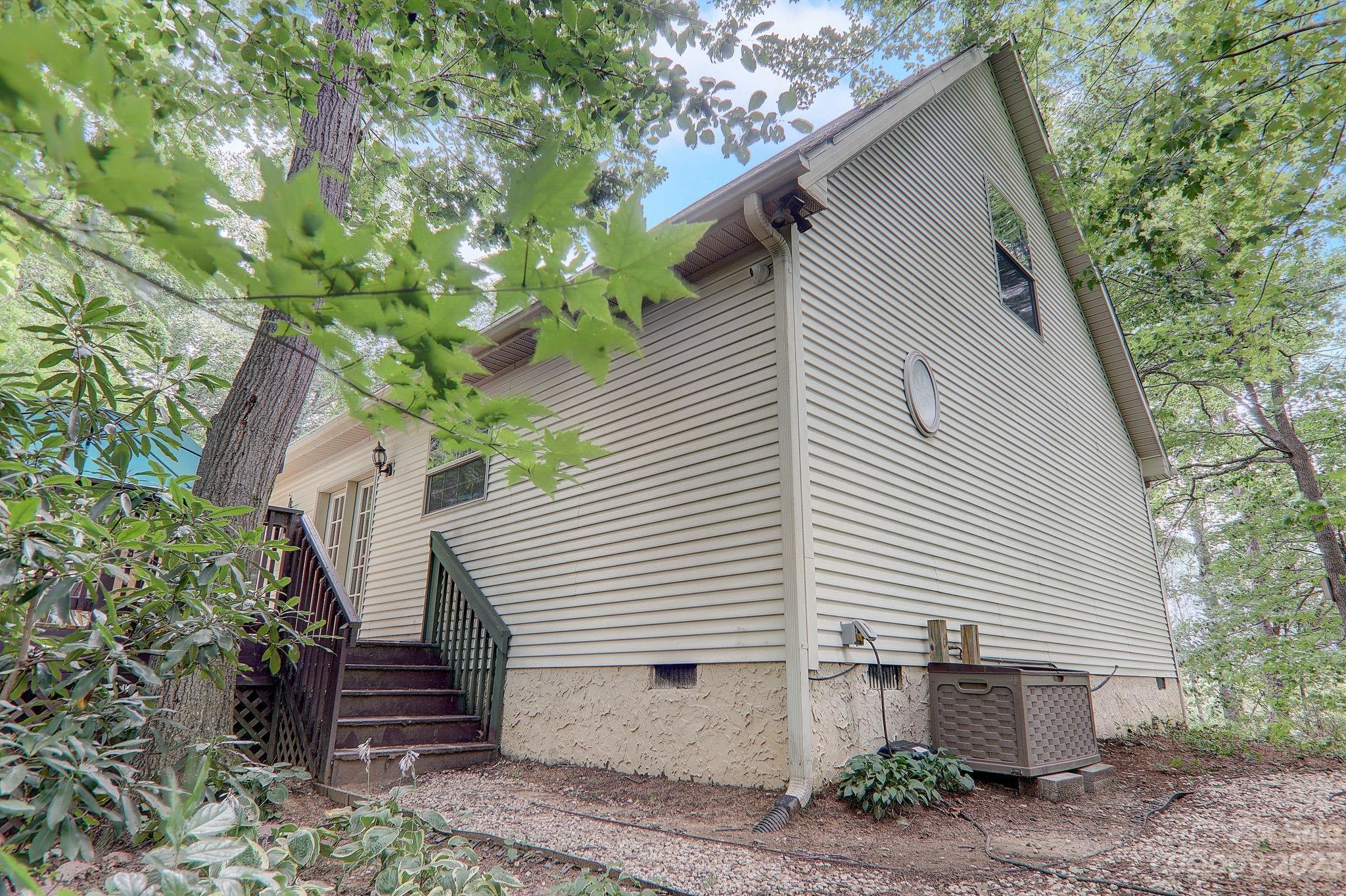 28 Afternoon Drive Fairview NC 28730